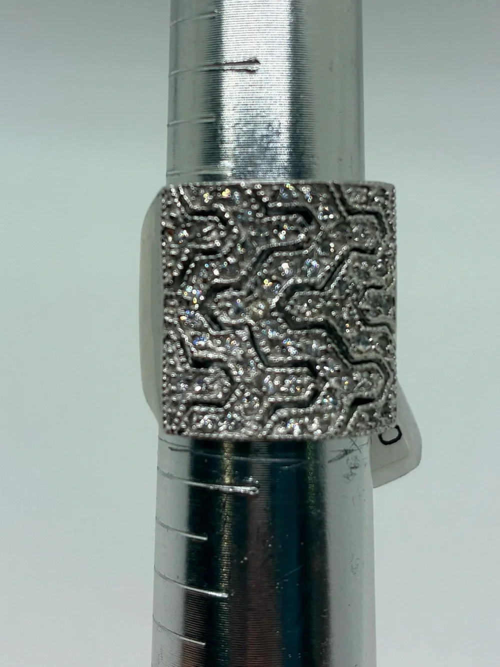 WIDE SILVER GEOMETRIC PATTERNED STERLING SILVER RING, SIZE 6